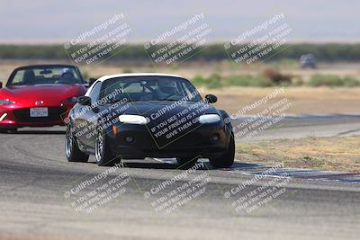 media/Sep-20-2025-Extreme Speed (Sat) [[1fcc23683c]]/Orange (Mid Intermediate)/Session 2 (Sunrise)/